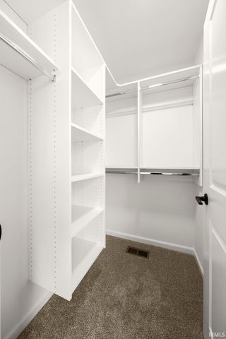 5271 Elk Run Place, Fort Wayne, IN 46818