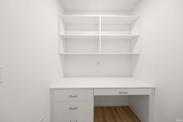 5271 Elk Run Place, Fort Wayne, IN 46818