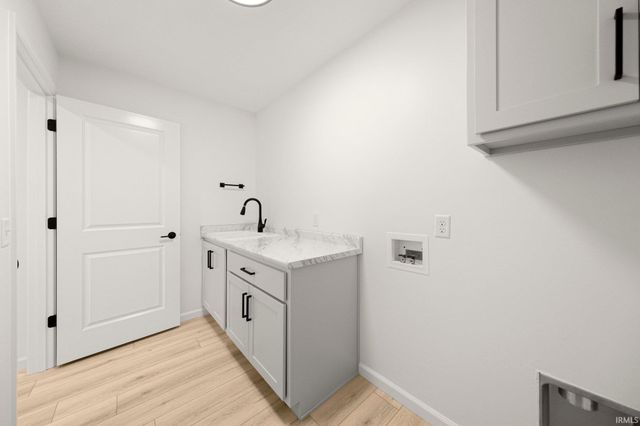 5271 Elk Run Place, Fort Wayne, IN 46818