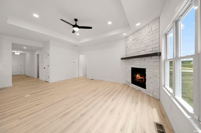 5271 Elk Run Place, Fort Wayne, IN 46818