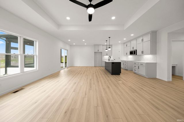 5271 Elk Run Place, Fort Wayne, IN 46818