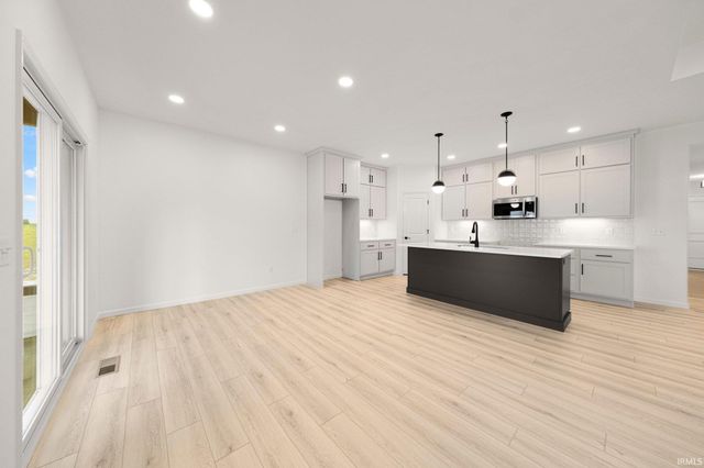 5271 Elk Run Place, Fort Wayne, IN 46818