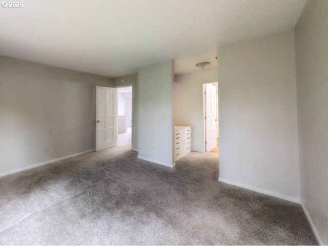 14840 Sw 106TH Ave, Portland, OR 97224