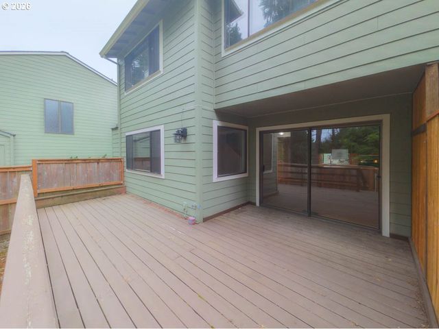 14840 Sw 106TH Ave, Portland, OR 97224