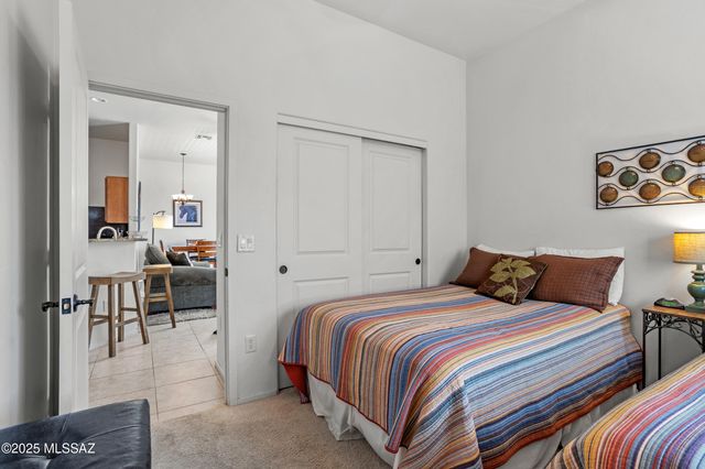 2018 E River Rd Unit 203, Tucson, AZ 85718