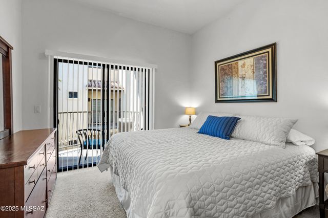 2018 E River Rd Unit 203, Tucson, AZ 85718