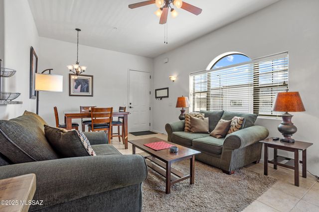 2018 E River Rd Unit 203, Tucson, AZ 85718