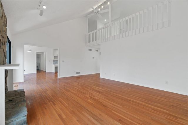 700 Marshview Close, Roswell, GA 30076