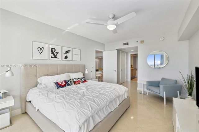 1830 S Ocean Dr 2703, Hallandale Beach, FL 33009