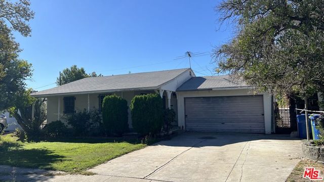 7725 Nestle Avenue, Reseda, CA 91335