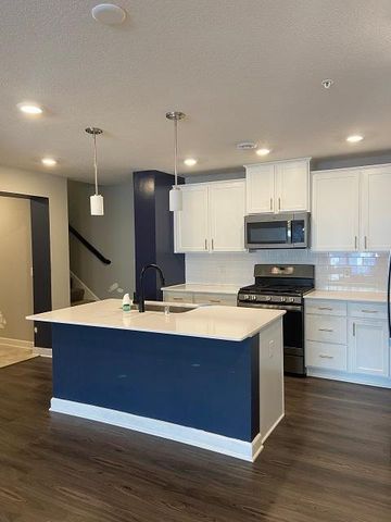 7252 Fall Drive, Lino Lakes, MN 55038