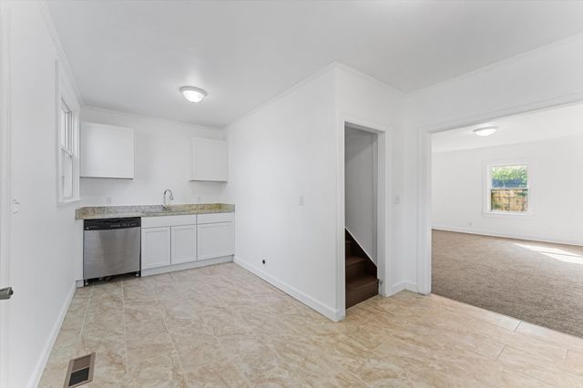 1114 Woodard St, Clarksville, TN 37040