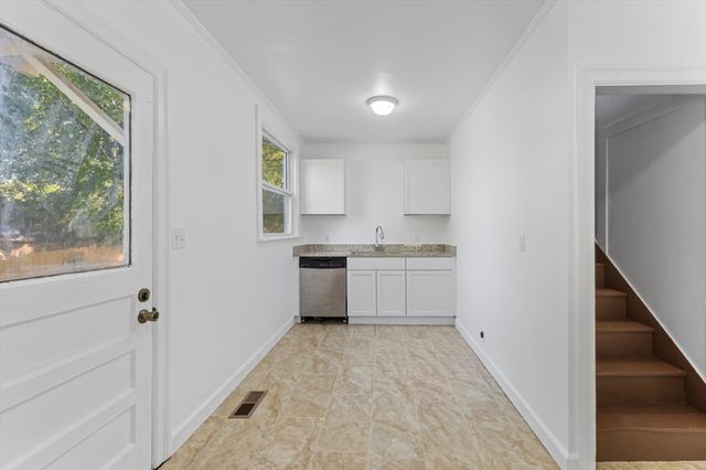 1114 Woodard St, Clarksville, TN 37040