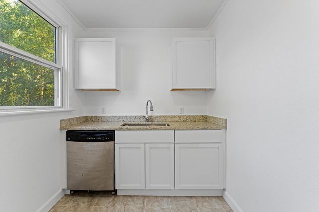 1114 Woodard St, Clarksville, TN 37040