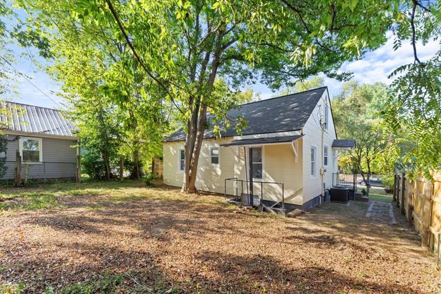 1114 Woodard St, Clarksville, TN 37040