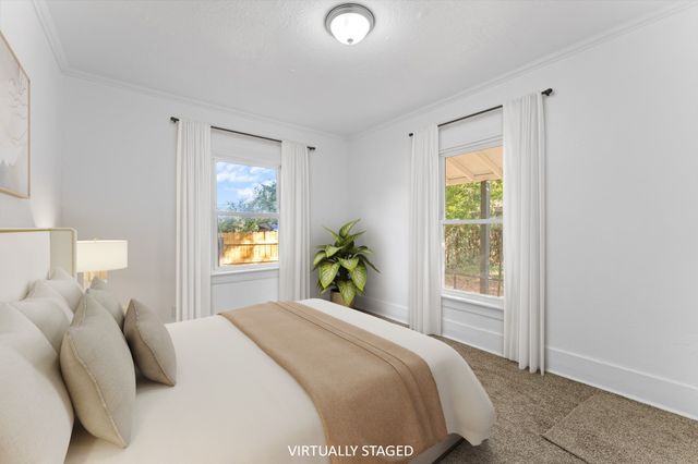 1114 Woodard St, Clarksville, TN 37040