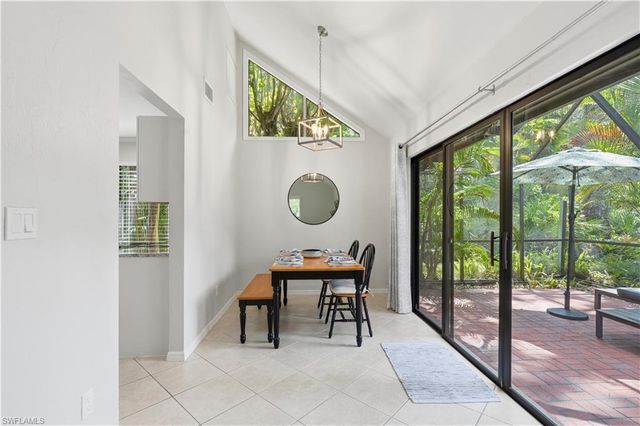 1281 Solana RD, Naples, FL 34103