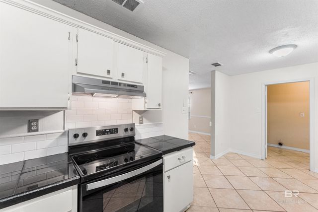 5551 Springer Court, Theodore, AL 36582