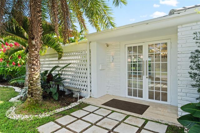 1250 NE 87th St, Miami, FL 33138