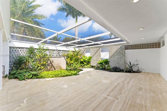 1250 NE 87th St, Miami, FL 33138