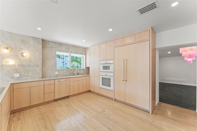 1250 NE 87th St, Miami, FL 33138