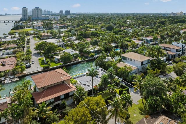 1250 NE 87th St, Miami, FL 33138