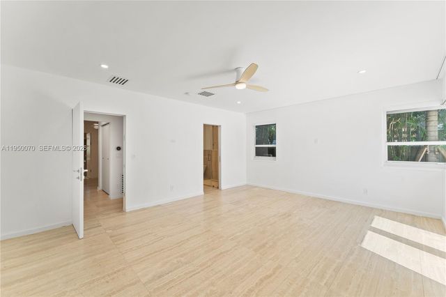 1250 NE 87th St, Miami, FL 33138