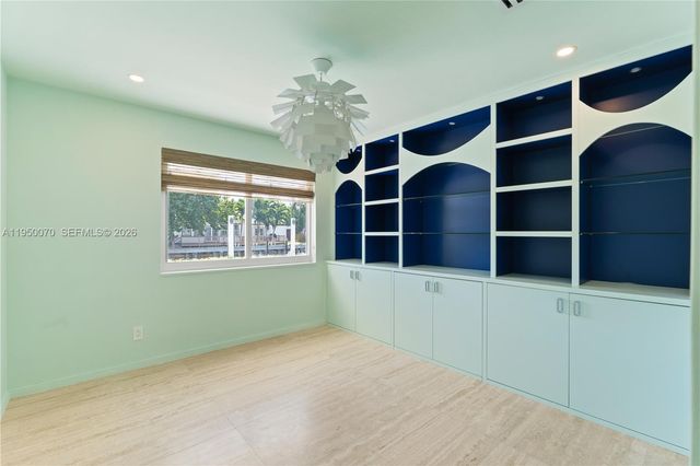 1250 NE 87th St, Miami, FL 33138