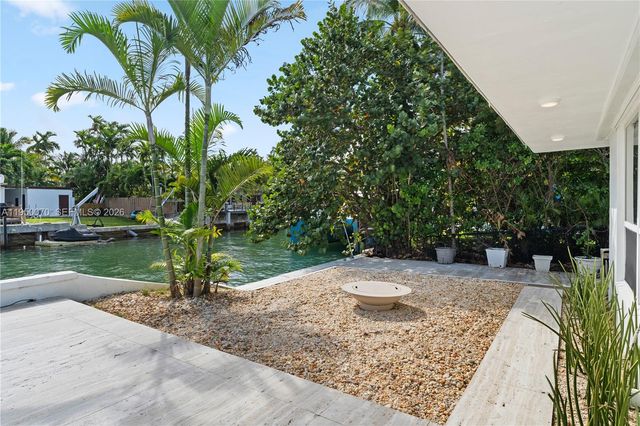 1250 NE 87th St, Miami, FL 33138