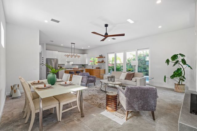 327 Minorca Ave, St Augustine, FL 32080