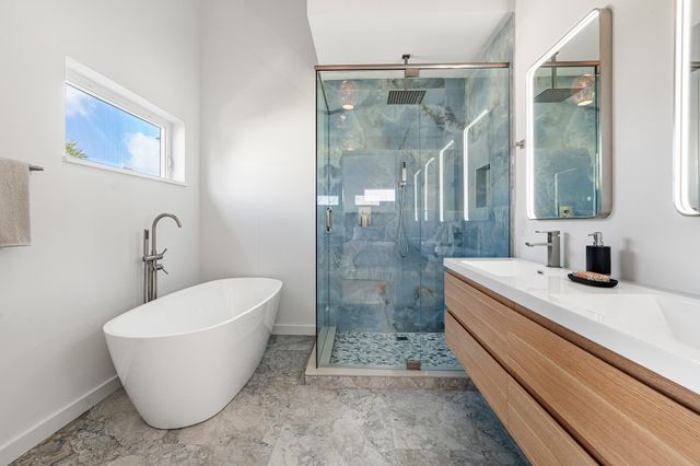 327 Minorca Ave, St Augustine, FL 32080