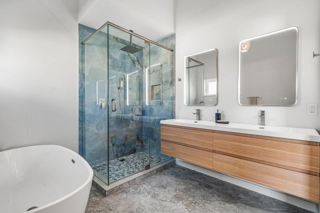 327 Minorca Ave, St Augustine, FL 32080