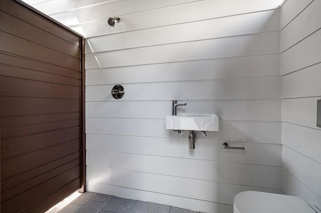 327 Minorca Ave, St Augustine, FL 32080