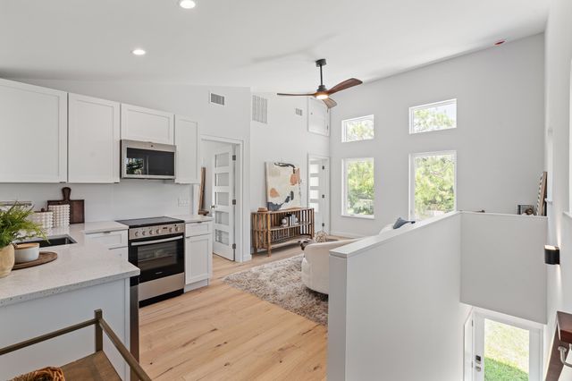 327 Minorca Ave, St Augustine, FL 32080