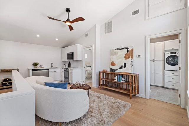 327 Minorca Ave, St Augustine, FL 32080