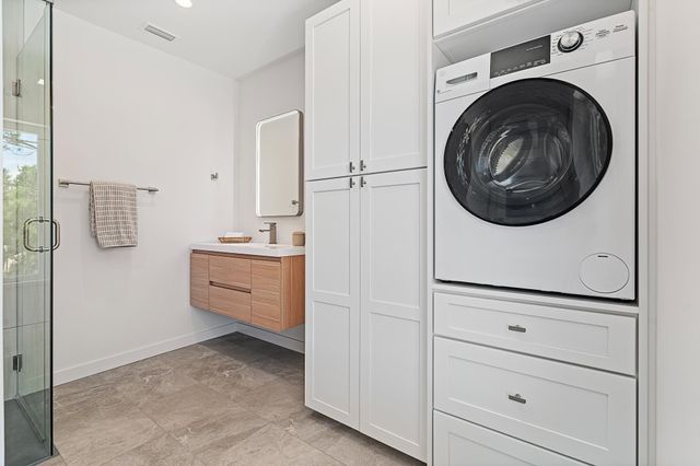 327 Minorca Ave, St Augustine, FL 32080