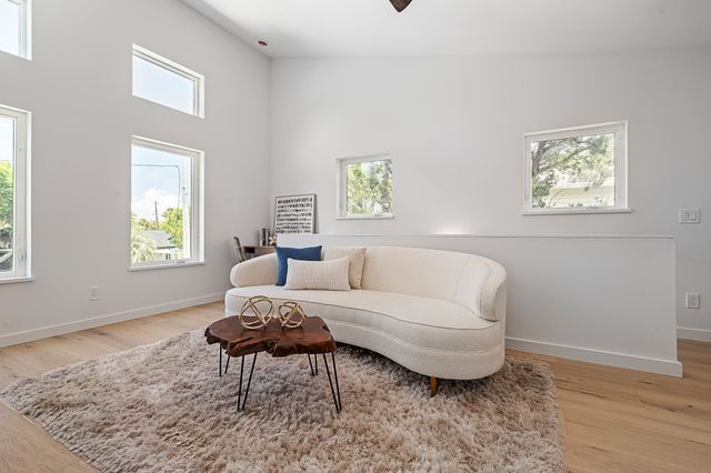 327 Minorca Ave, St Augustine, FL 32080