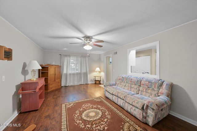3789 Linden Green Drive, Toledo, OH 43614
