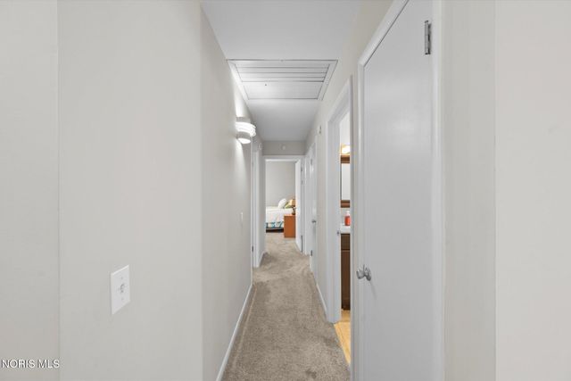 3789 Linden Green Drive, Toledo, OH 43614