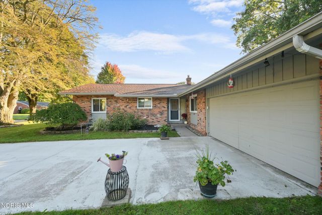 3789 Linden Green Drive, Toledo, OH 43614