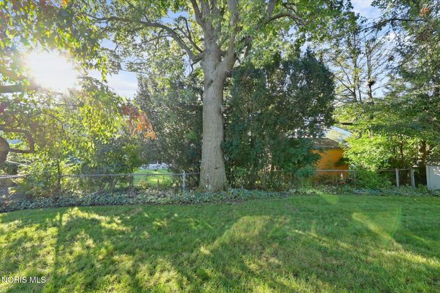 3789 Linden Green Drive, Toledo, OH 43614