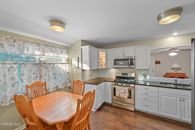 3789 Linden Green Drive, Toledo, OH 43614