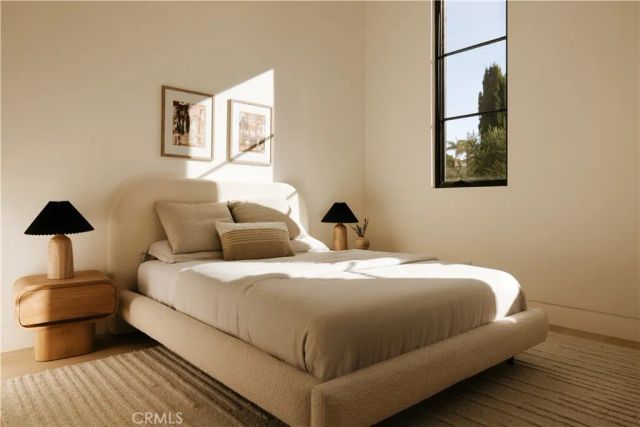 4744 Vista De Oro Avenue, Woodland Hills, CA 91364