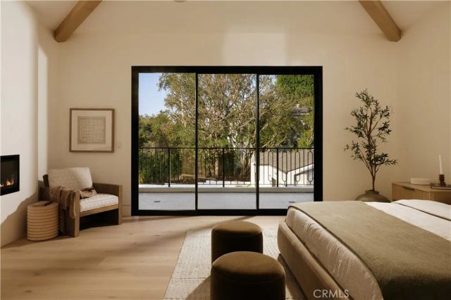 4744 Vista De Oro Avenue, Woodland Hills, CA 91364