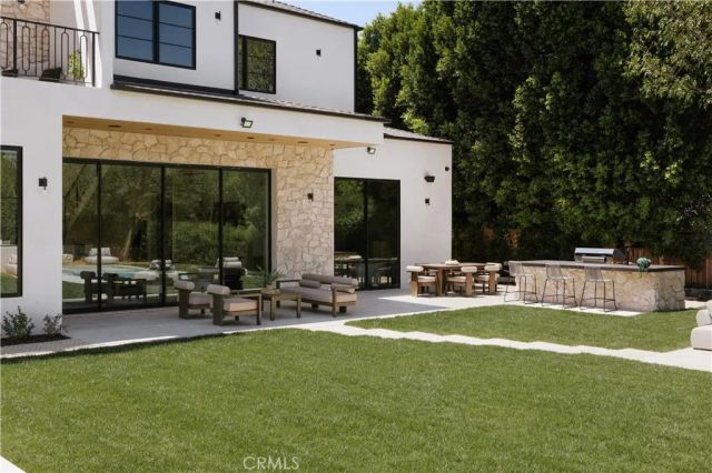 4744 Vista De Oro Avenue, Woodland Hills, CA 91364
