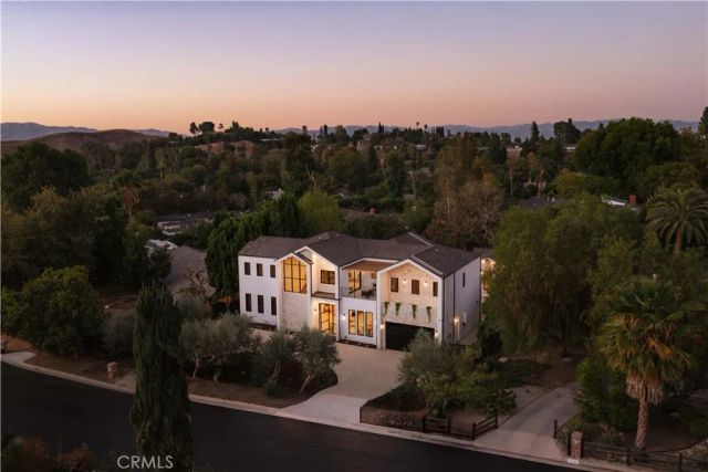 4744 Vista De Oro Avenue, Woodland Hills, CA 91364