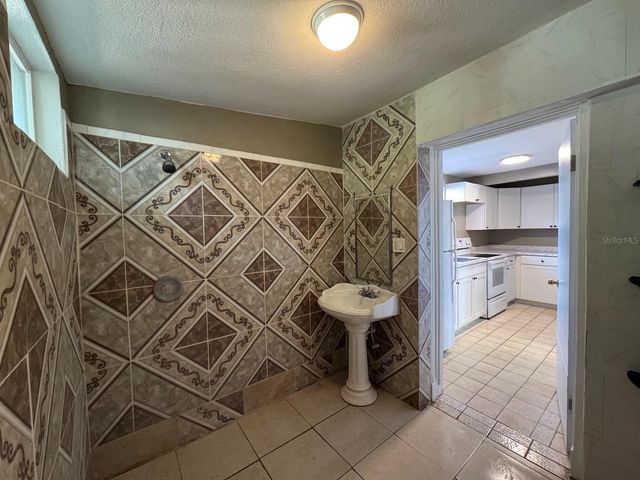 2913 N 10TH STREET A, Tampa, FL 33605