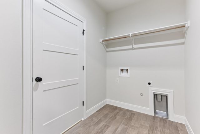 130 Mokalau DR, Bastrop, TX 78602