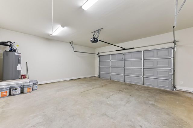 130 Mokalau DR, Bastrop, TX 78602