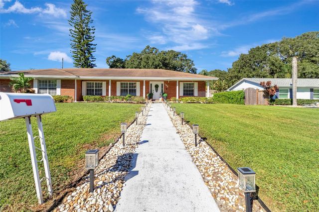 102 VALENCIA SHORES DRIVE, Winter Garden, FL 34787
